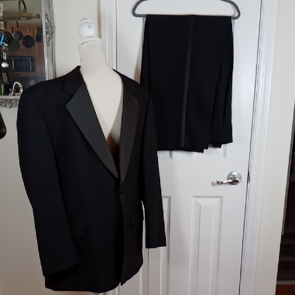 Mazzoni Men's Black Wool Tuxedo Suit Coat 46L Pants 41x31 Single Button